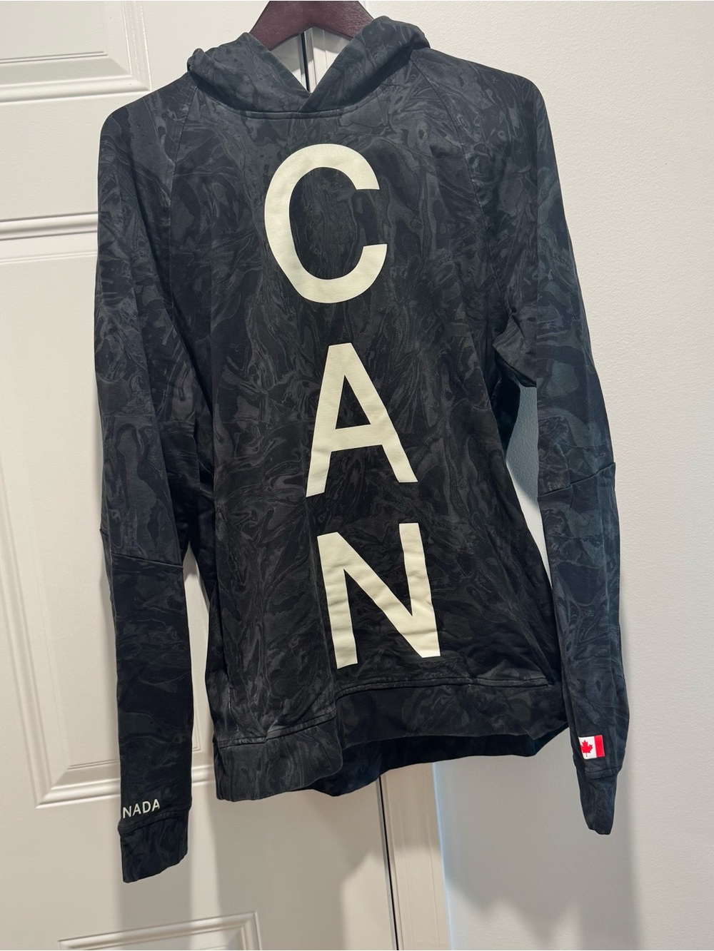 lululemon Team Canada City Sweat Pullover Hoodie - M’s L